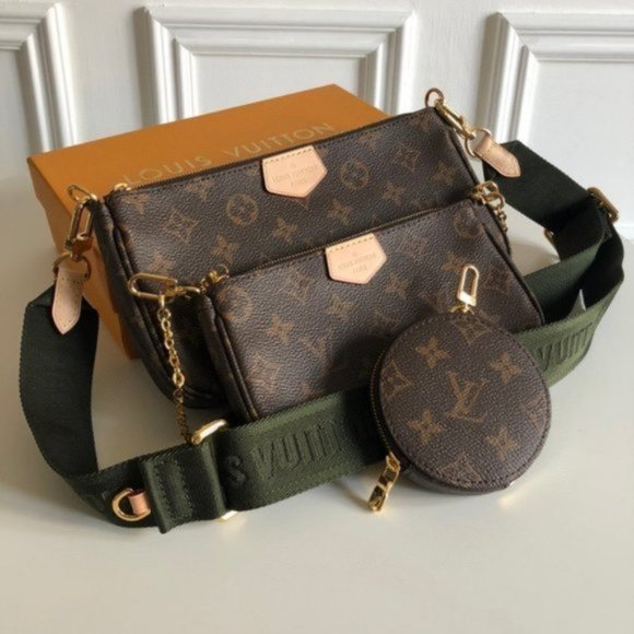 louis vuitton with green strap